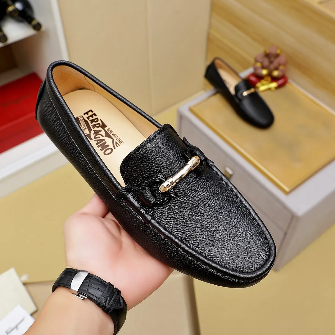 Men's shoes 💰360 🕷🕷【Ferragamo】Ferragamo Popular fashionable casual slip-on shoes🇨🇳Official website counter 1:1 production, original mold opening💯Good quality visible, imported high-end first-layer calfskin, luxurious pigskin lining🌿Very clear texture, high-quality waterproof, non-slip and wear-resistant outsole🎋High quality and low price, truly handmade🍓Color, code number 38-45